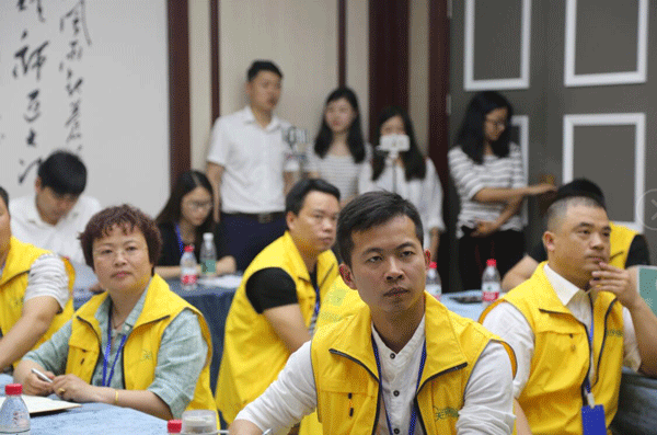 天然居硅藻泥第22期營銷培訓圓滿結(jié)業(yè) 天然居硅藻泥第22期營銷培訓圓滿結(jié)業(yè)