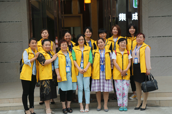 天然居硅藻泥第22期營銷培訓圓滿結(jié)業(yè) 天然居硅藻泥第22期營銷培訓圓滿結(jié)業(yè)