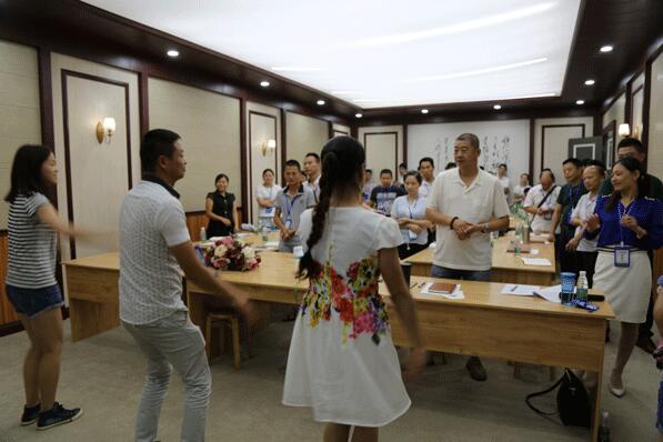 熱烈祝賀天然居第十九期營銷培訓(xùn)圓滿結(jié)業(yè)