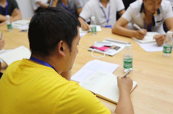 熱烈祝賀天然居第十九期營銷培訓(xùn)圓滿結(jié)業(yè)